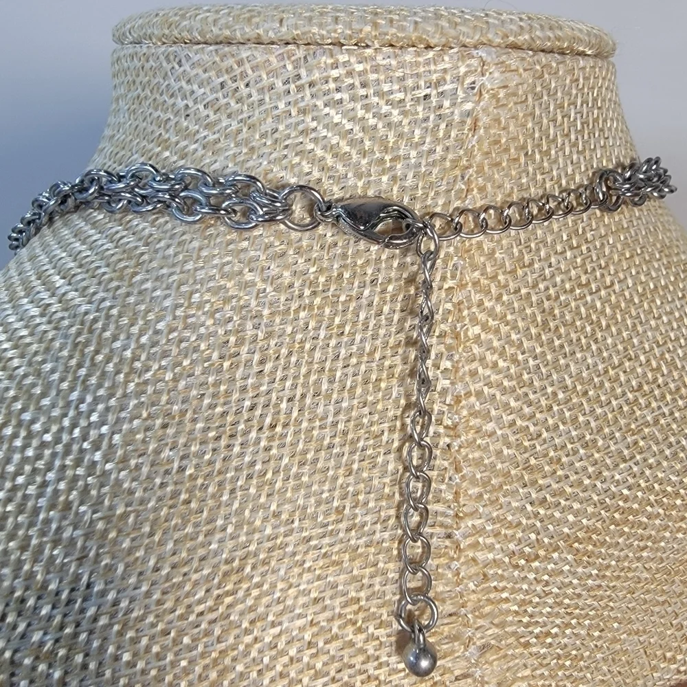 Hammered Metal Rings Silver Tone Statement Necklace Double chain